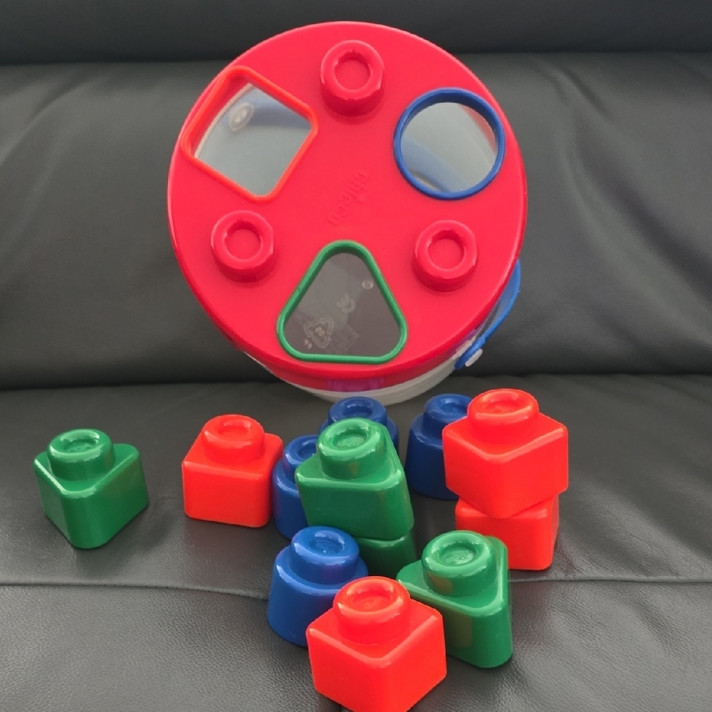Chicco Shape And Color Sorter - Picture 2 of 8